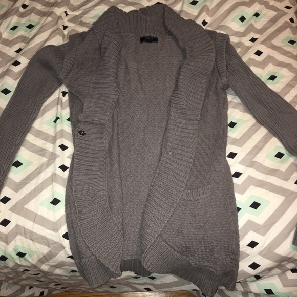 Sweaters - Gray thick cardigan